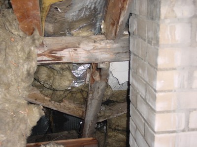 Sprengwerk im Dachboden.